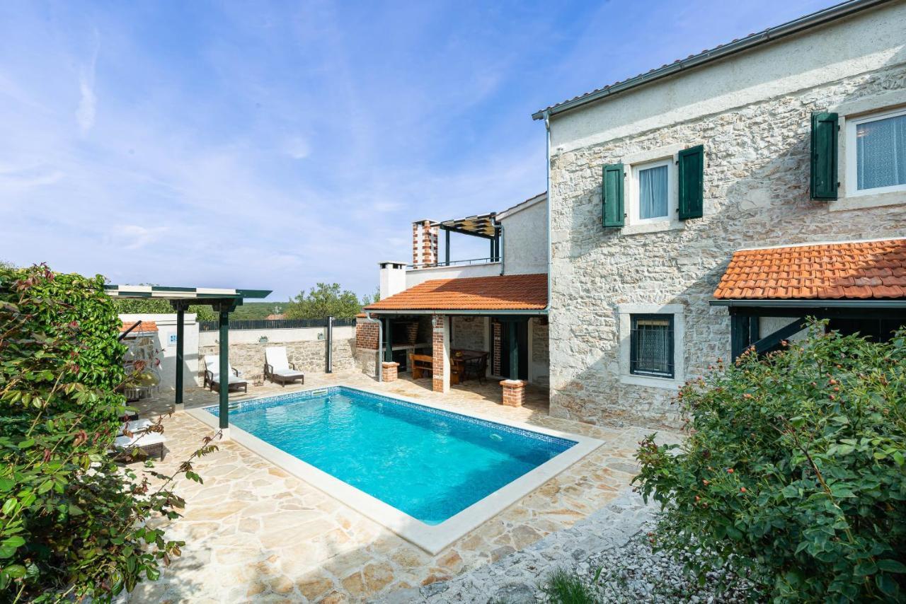 Villa Mia Sukošan Exteriör bild