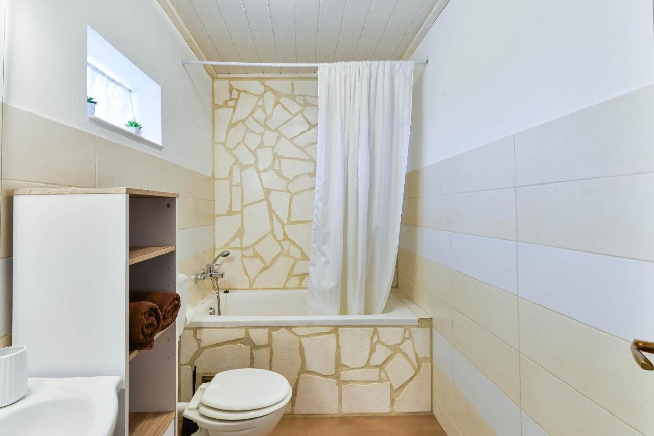 Villa Mia Sukošan Exteriör bild