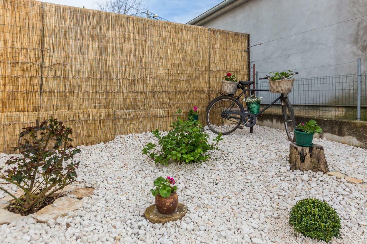 Villa Mia Sukošan Exteriör bild