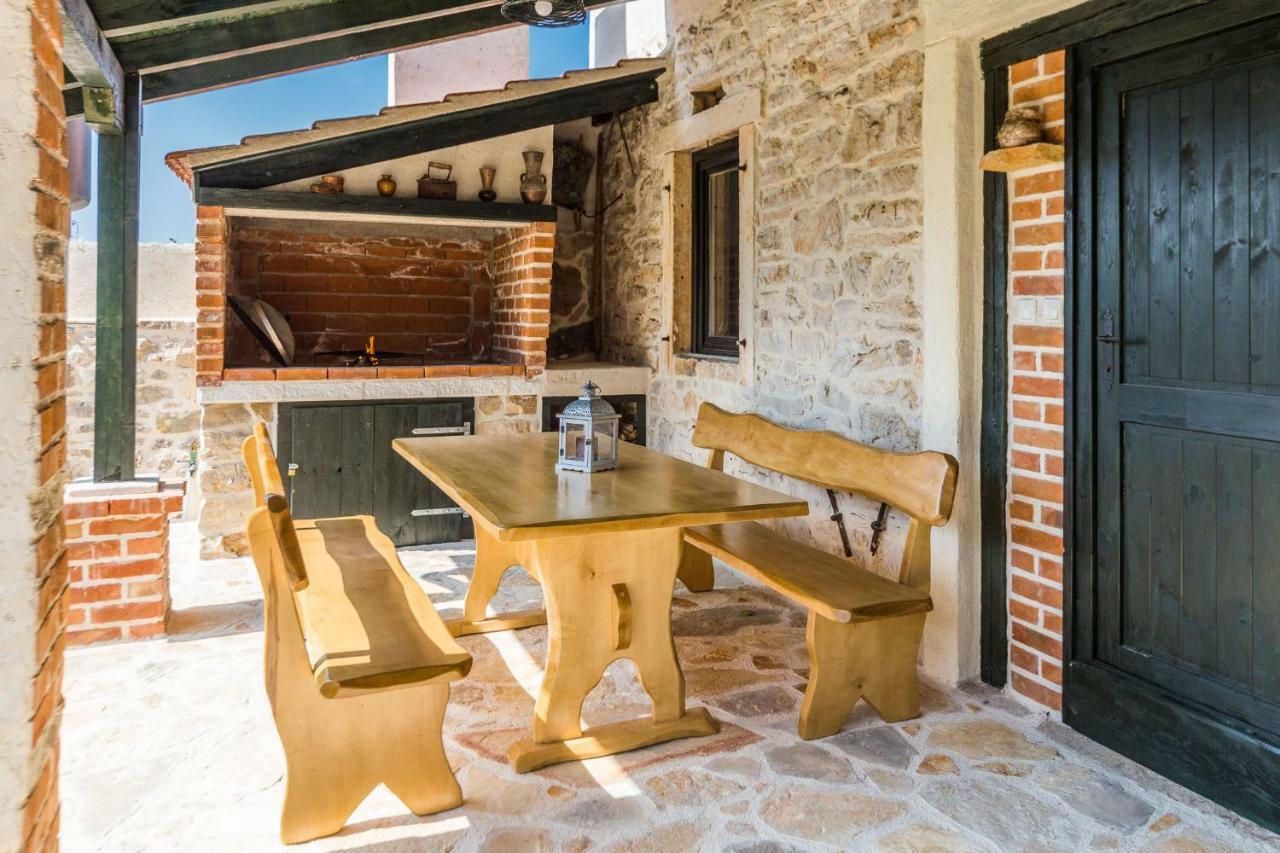 Villa Mia Sukošan Exteriör bild
