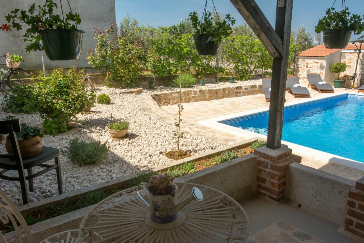Villa Mia Sukošan Exteriör bild