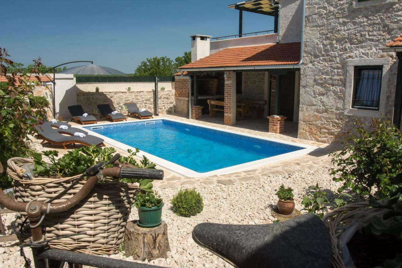 Villa Mia Sukošan Exteriör bild